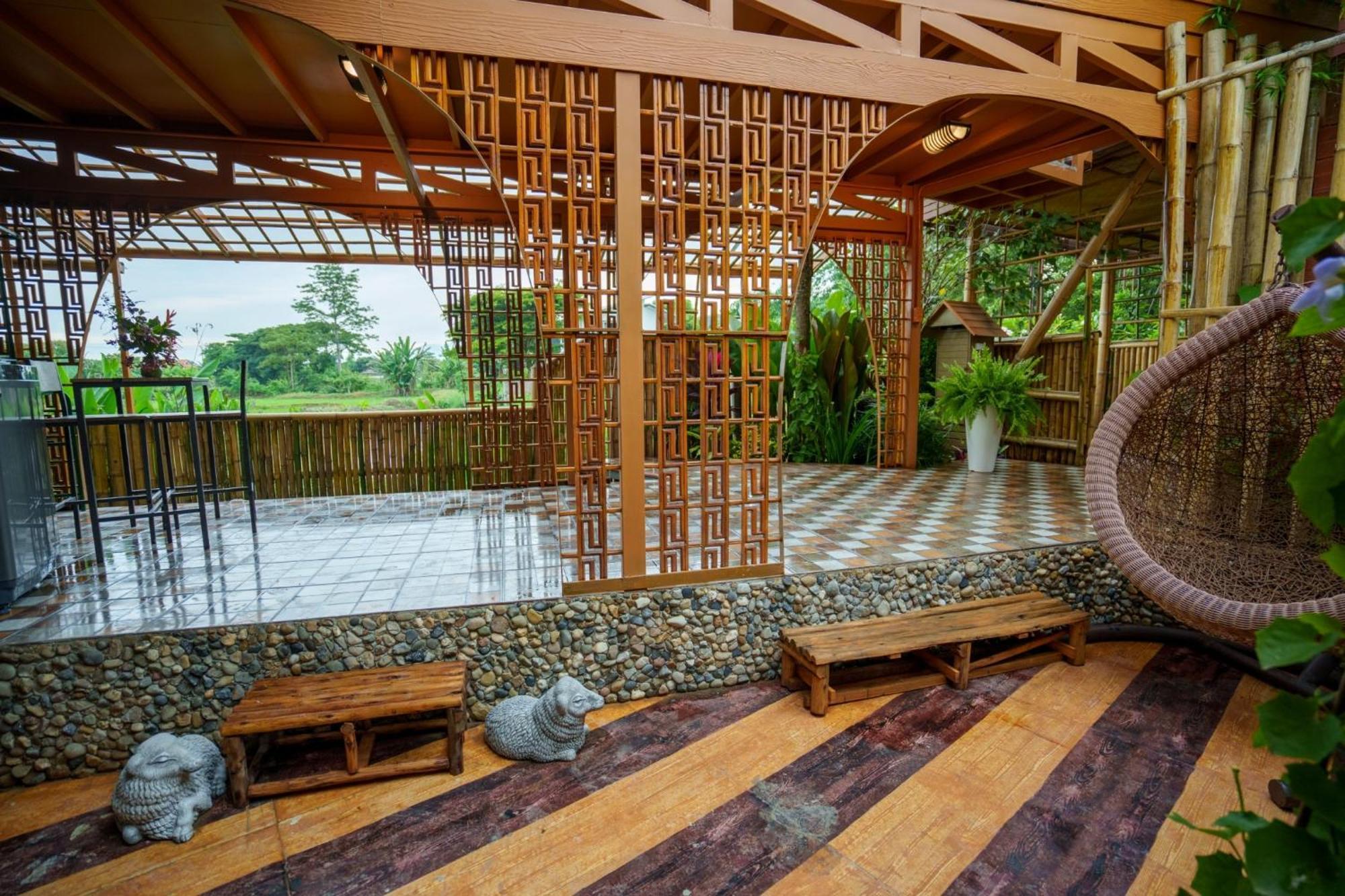 Mana-An Lake Hill Resort มานาอันเลคฮิลล์รีสอร์ต Chiang Mai Exterior foto