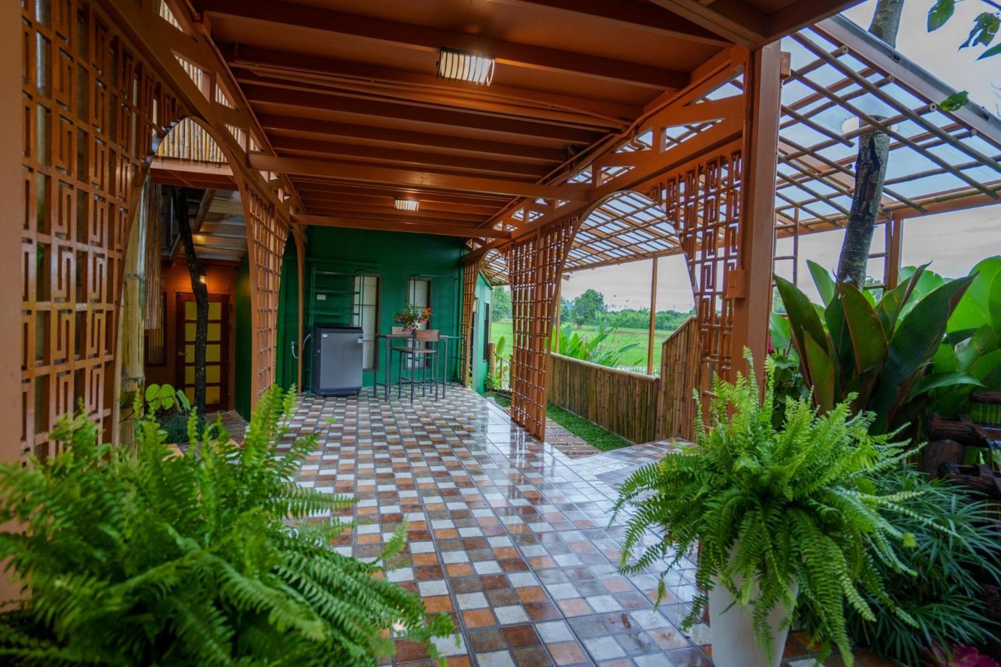 Mana-An Lake Hill Resort มานาอันเลคฮิลล์รีสอร์ต Chiang Mai Exterior foto
